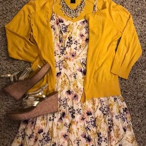 Old Navy Patterned Fit and Flare Dress | Size M